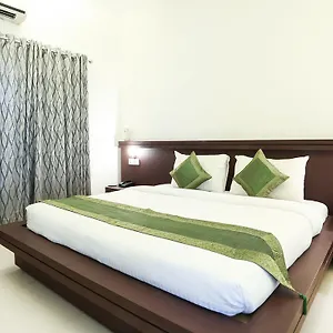 Hotel Treebo Trend Al Saj Convention Centre